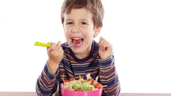 العناصر الغذائية الهامة للطفل