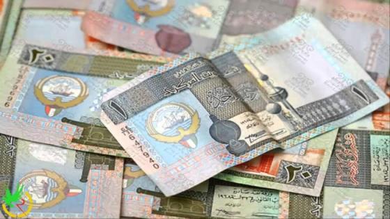 الدينار الكويتي في السوق السوداء